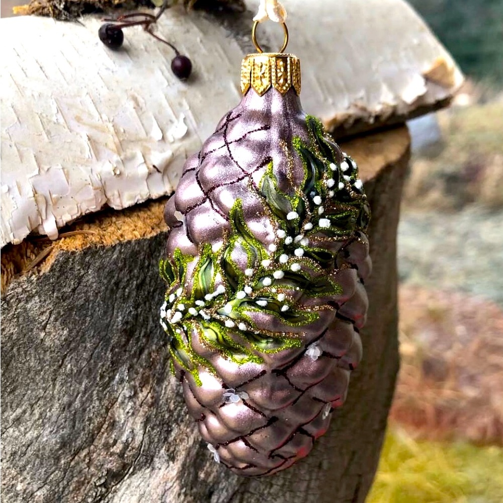 Elegant Pinecone Ornament